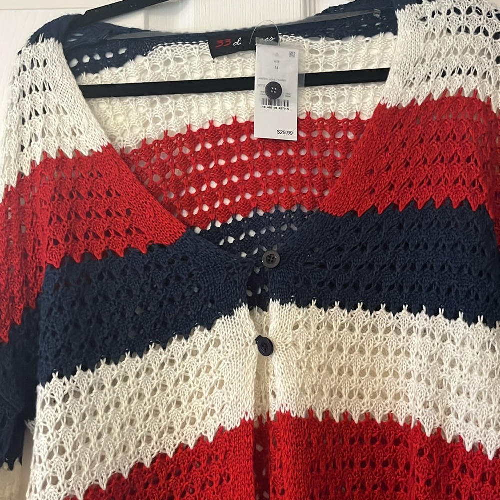NWT Women's Americana Crochet Graphic Cardigan - Picture 5 of 6